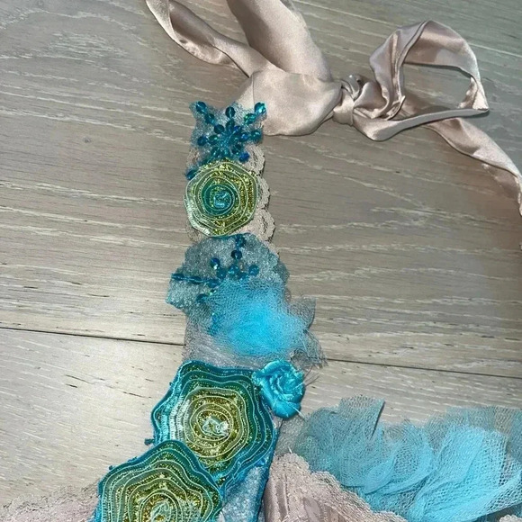 Beautiful vintage Fredrick’s of Hollywood tan blue floral Halter Corset sz 38 - Picture 3 of 10